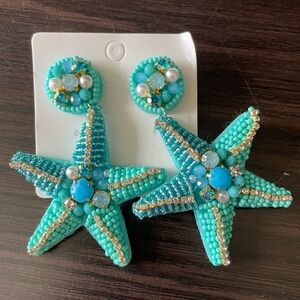 **NEW** Hand Beaded Starfish Earrings 🌊